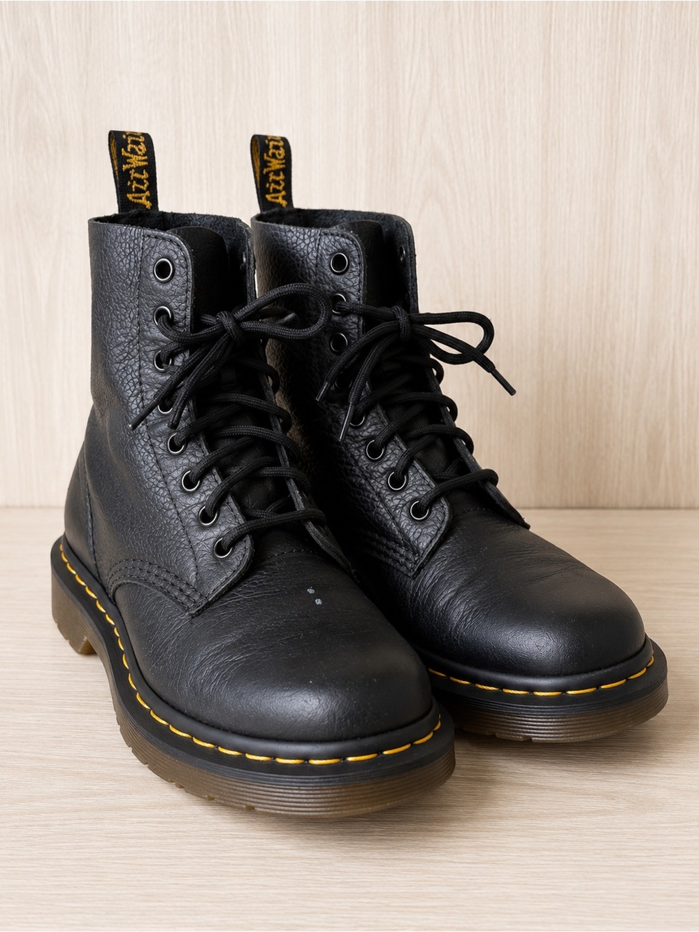 Dr. Martens Pascal Black Leather 8-Eye Lace Up Combat Boots Women’s US 8 UK 6